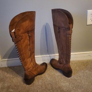 Vince Camuto Bollo Over Knee Leather Boot 7 NWT